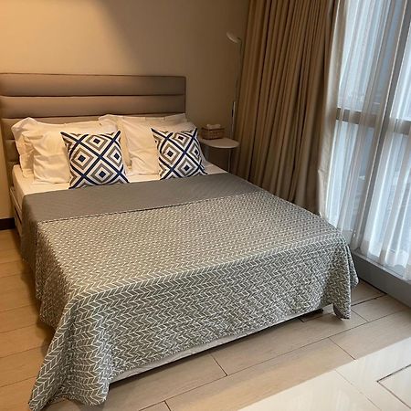 1 Bedroom Condo Uptown Parksuites Bgc, High Floor, Morning Sun Manila Eksteriør billede