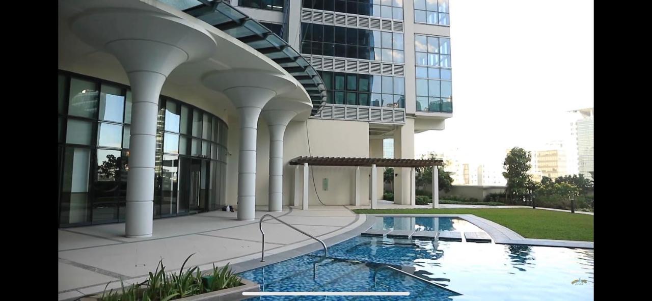 1 Bedroom Condo Uptown Parksuites Bgc, High Floor, Morning Sun Manila Eksteriør billede