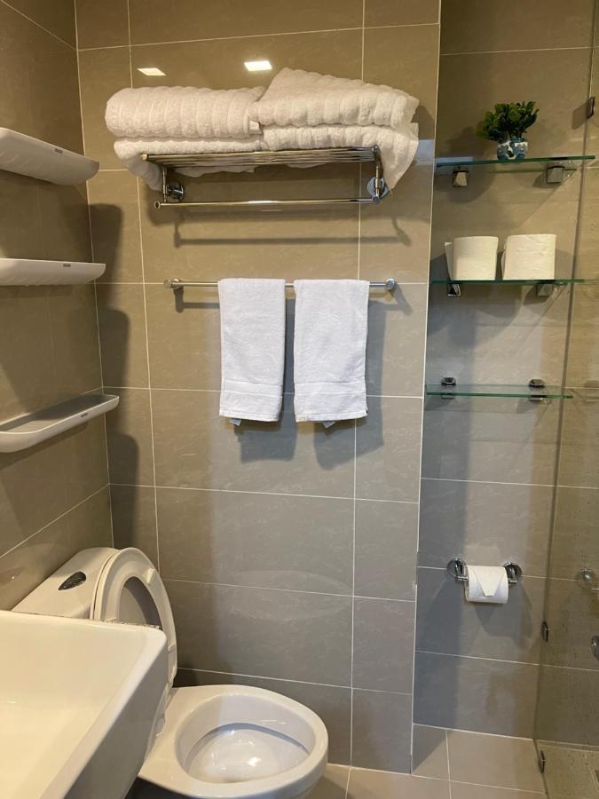 1 Bedroom Condo Uptown Parksuites Bgc, High Floor, Morning Sun Manila Eksteriør billede
